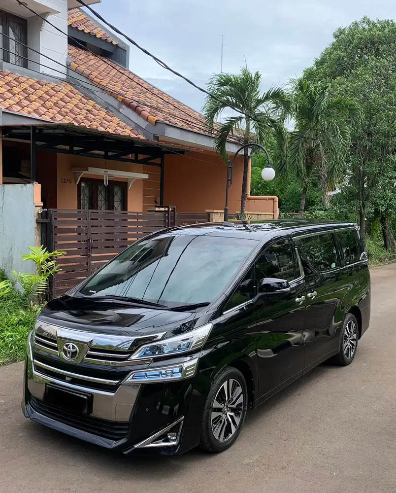 Toyota Vellfire 2018 Bensin