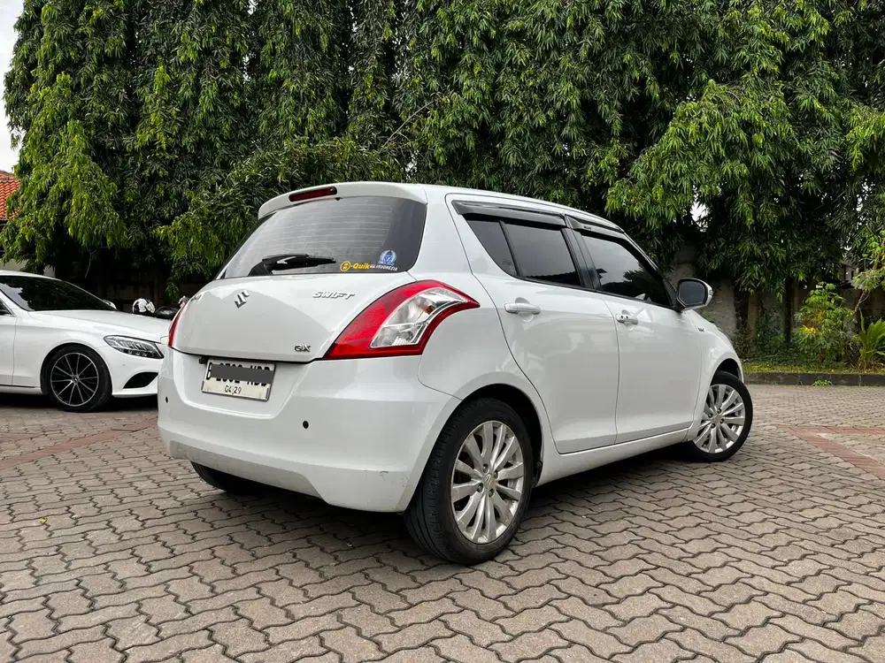 Suzuki Swift 2014 Bensin