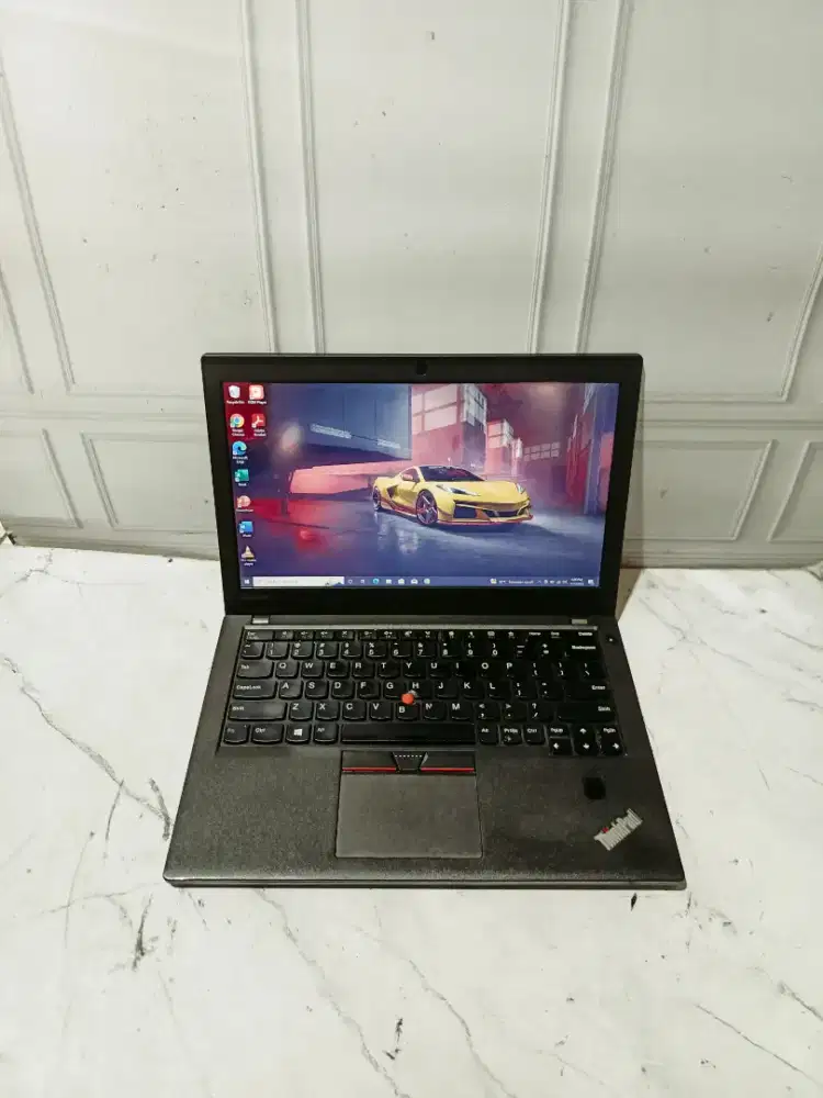 Laptop lenovo thinkpad X270 core i5 gen 6 ram 8GB ssd 240gb