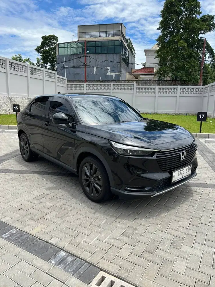 KM 20rb JUAL CEPAT RECORD Honda HRV 1.5 SE AT 2022 PANORAMIC HR-V NEW