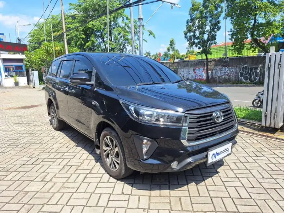 LOW DP Toyota Kijang Innova 2.0 G Bensin-AT 2022 DKA