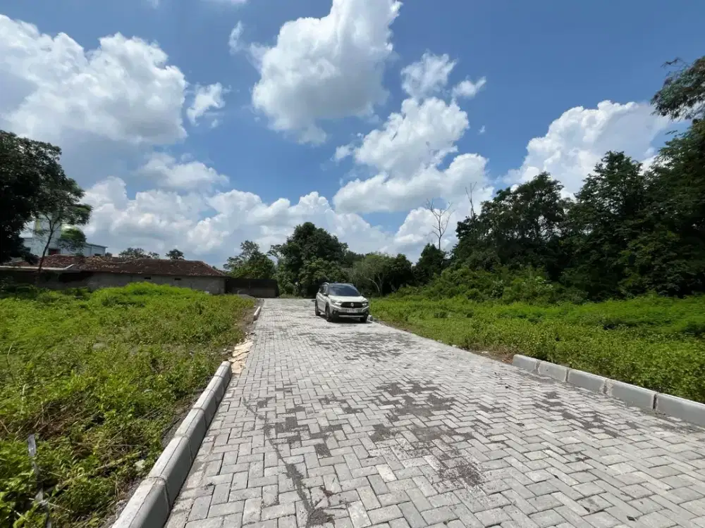 100 Meter Jl. LPMP Kalasan 300 Jtaan Free Pajak & Balik Nama