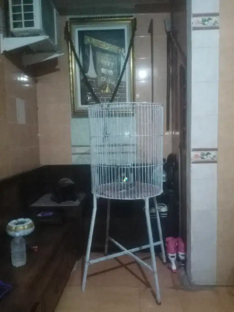 DI JUAL KANDANG BESI BULAT BESAR