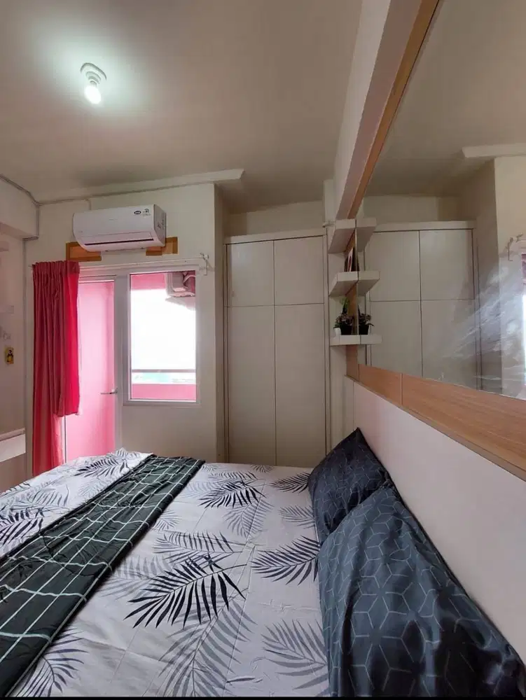 SEWA APARTEMEN  HARIAN GREEN PRAMUKA CITY