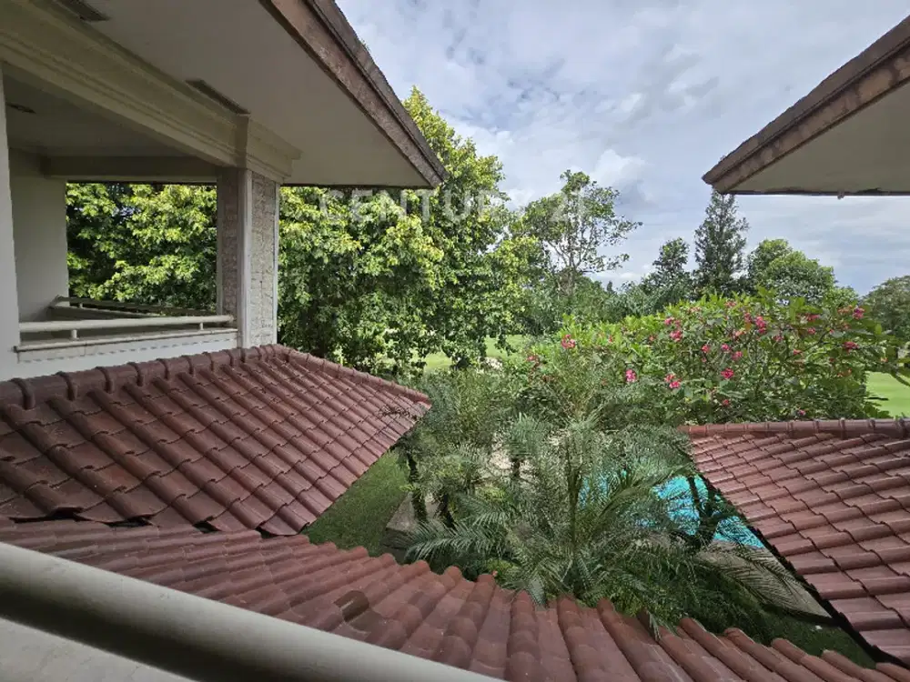 RUMAH MEWAH Di PONDOK INDAH Jarang Ada View GOLF