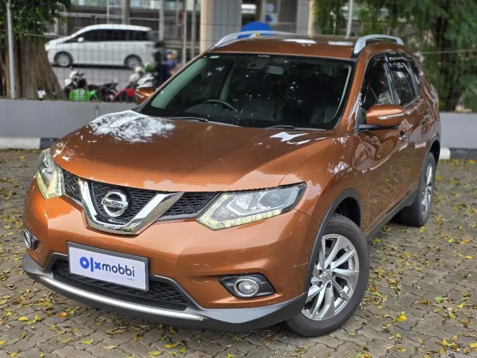 TERMURAH Nissan X-Trail 2.5 Bensin-AT 2015 4II