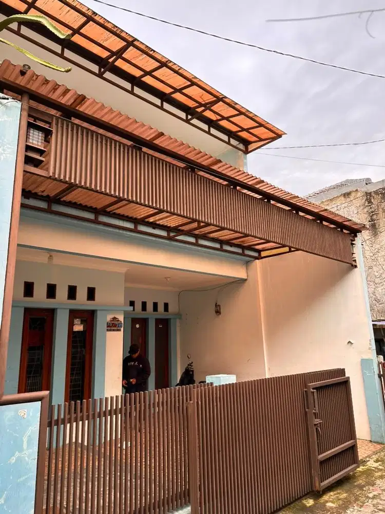 Dikontrakan sarijadi 2lantai minimalis