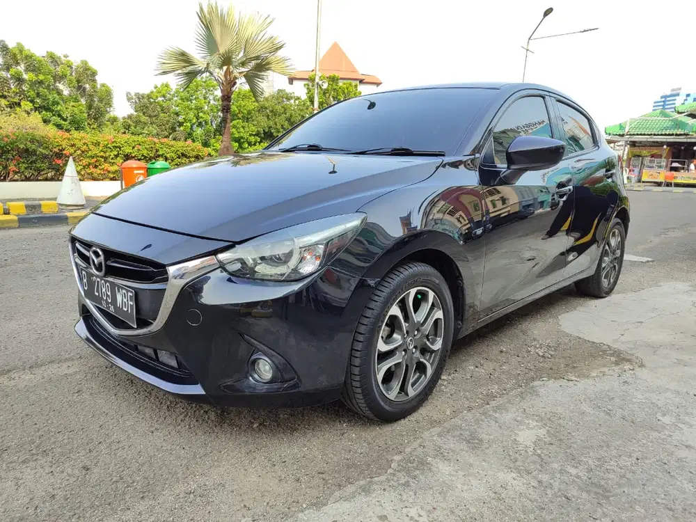 Mazda 2 R AT 2016 TDP25jt Mazda 2 R Matic 2016