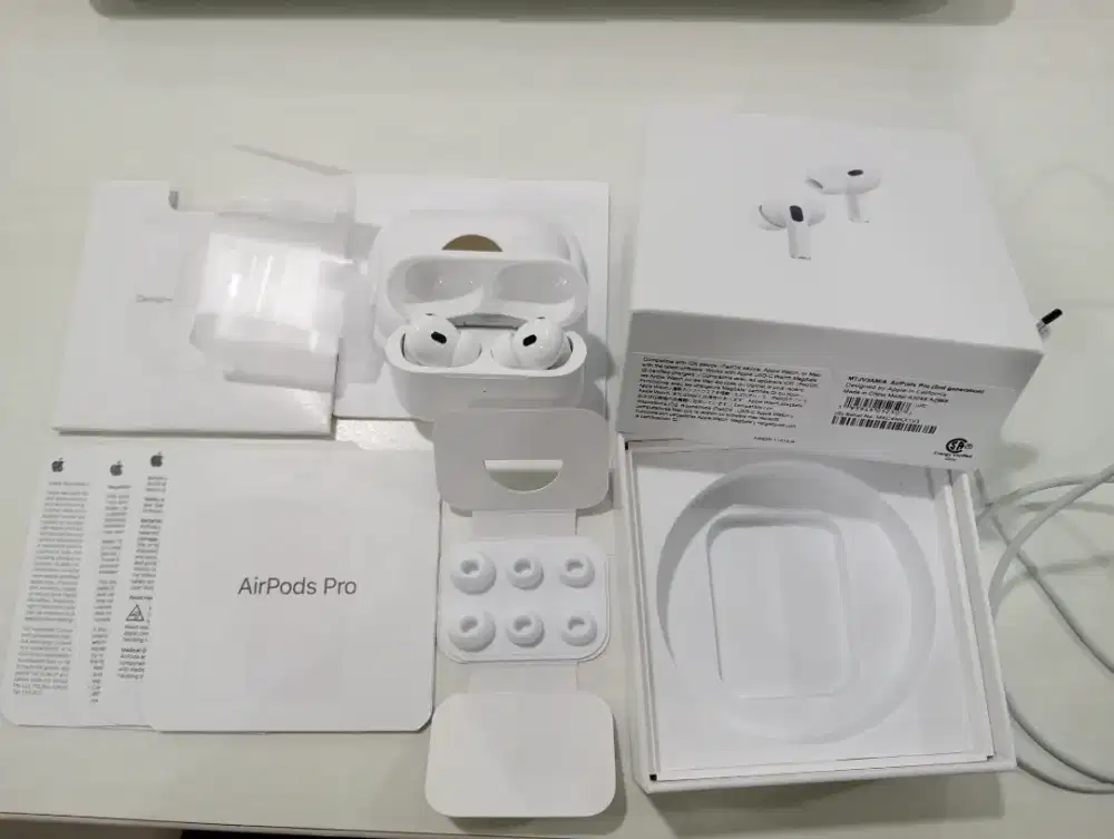 AIRPODS GEN 2 PRO 2 2024 EARPHONE