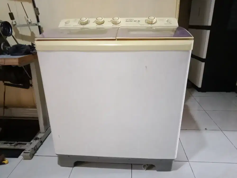 MESIN CUCI AKARI 12 KG