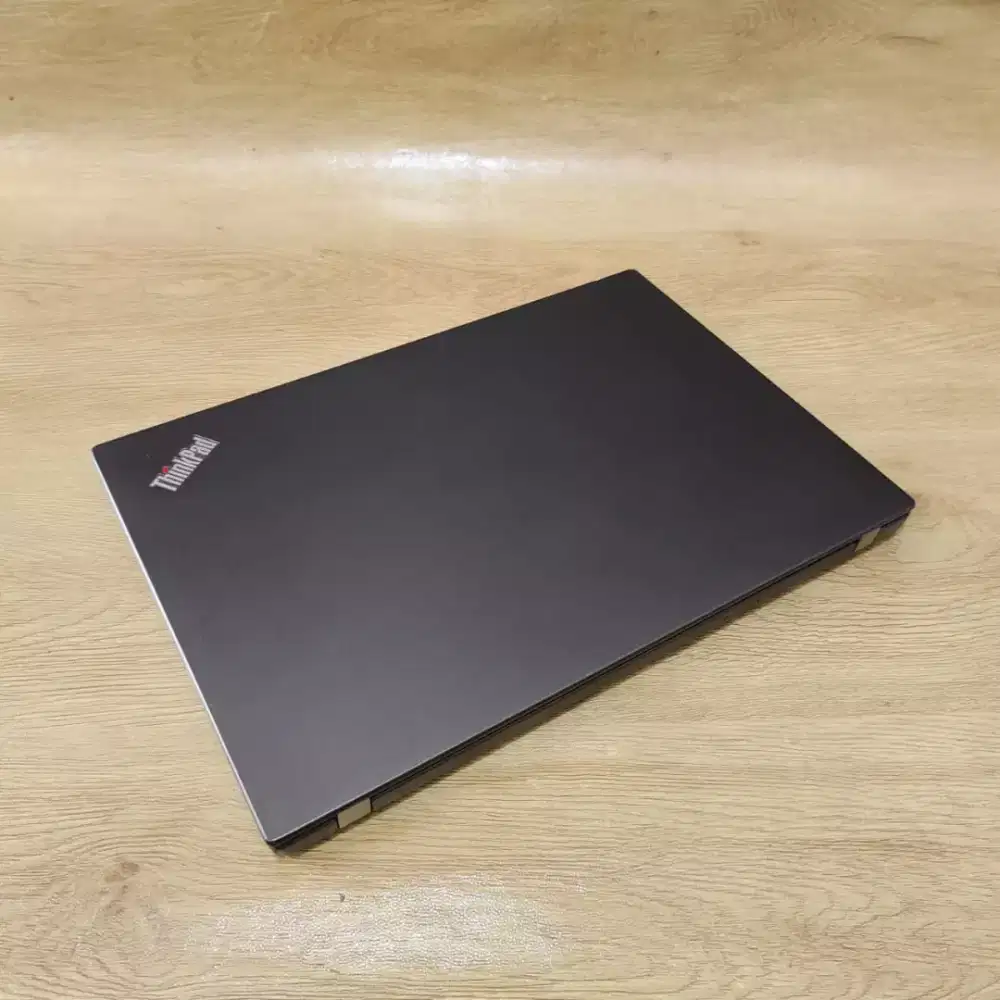 Laptop Lenovo Thinkpad X1 Carbon Slim Core i5 Gen 8 Ram 8GB  Bonus Mos