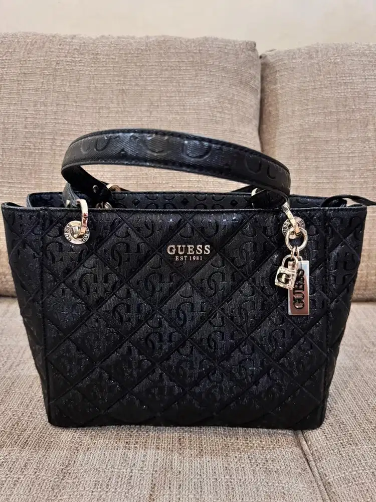 JUAL TAS CADDIE NOEL TOTE GUESS ORIGINAL WANITA