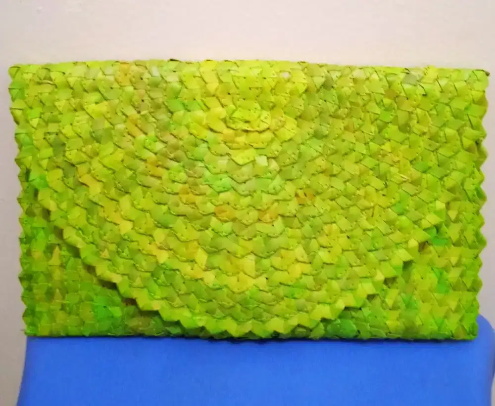 Dompet Etnik Anyaman Bali Ethnic