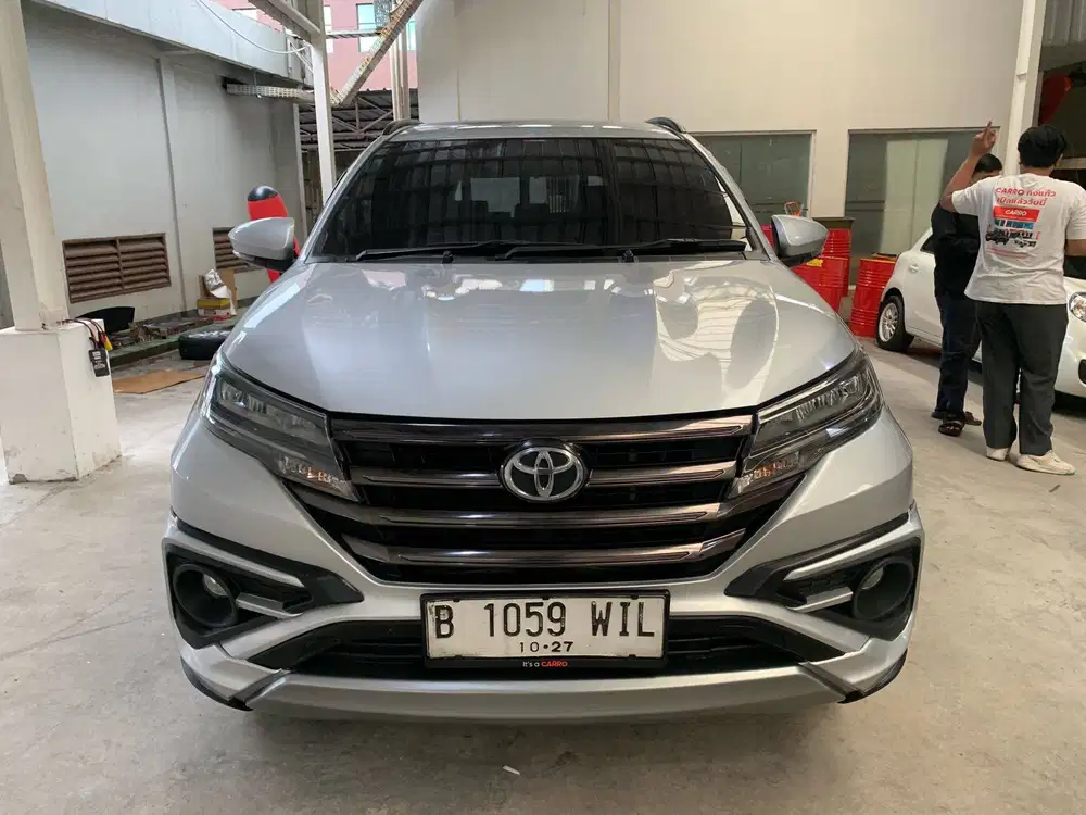 Toyota Rush GR Sport AT 2022 Silver PREMIUM B1059WIL