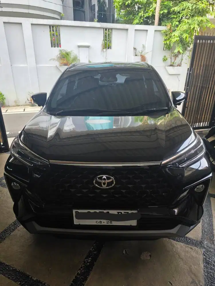 Di Jual Toyota Avanza Veloz Q1.5 Fullspec Hitam Metalik Nik 2023