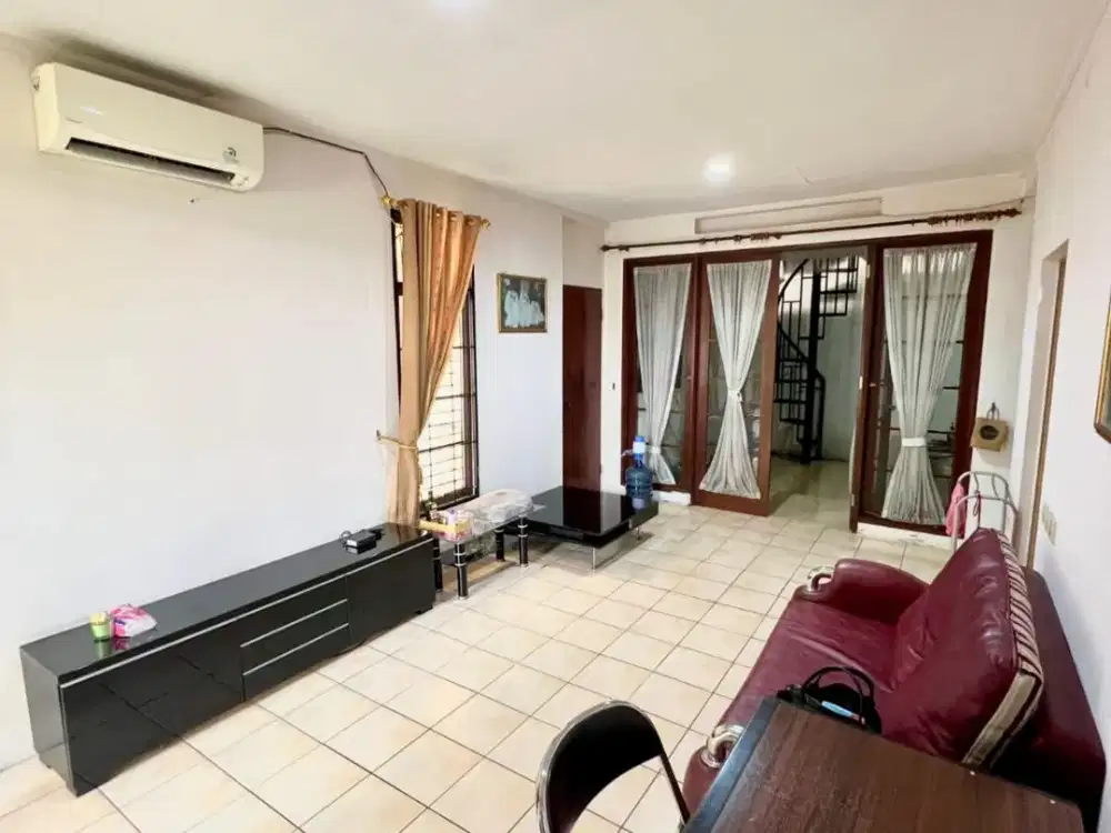 Dijual rumah taman okinawa lippo karawaci