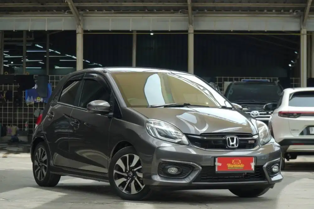 Honda Brio 1.2 RS Matic tahun 2016 Abu abu brio AT CVT grey DP minim