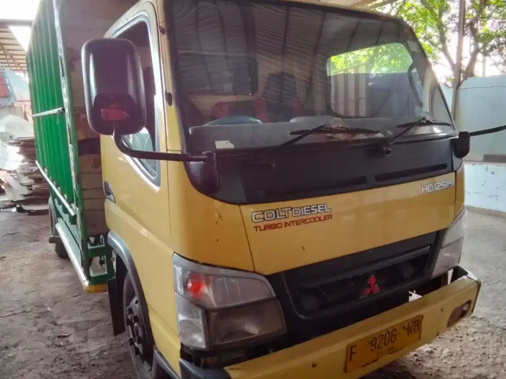 Truk Mitsubishi Colt Diesel Canter PS125HD 2015 PS120 2004 bak sentral