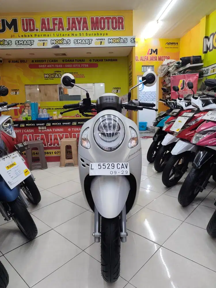 Um 600rb / SCOOPY PRESTIGE TH 2024