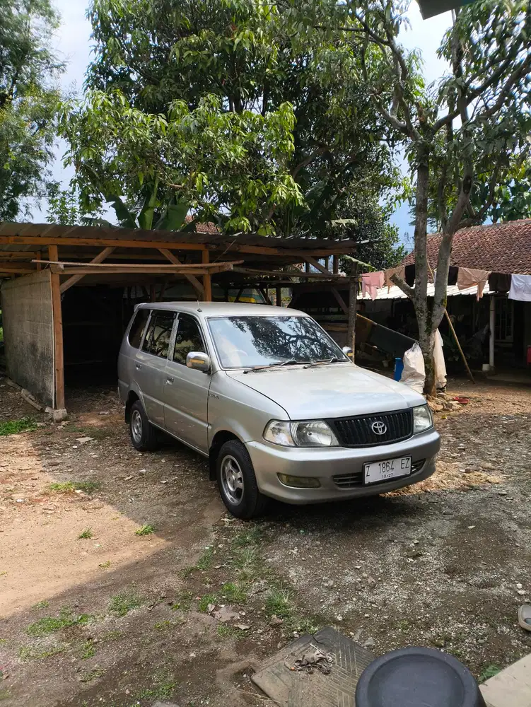 Toyota Kijang 2002 Bensin