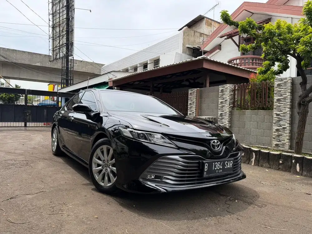Toyota Camry 2.5 V 2021 AT