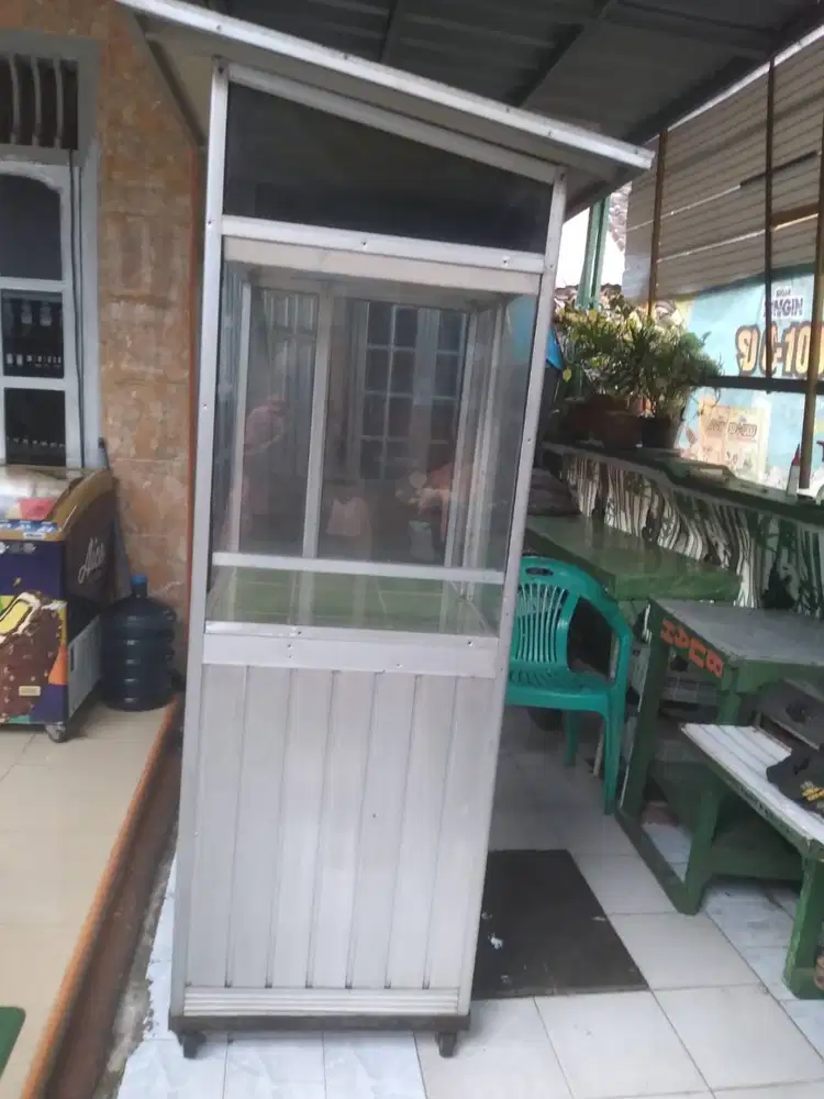 Gerobak Jualan atasan keramik