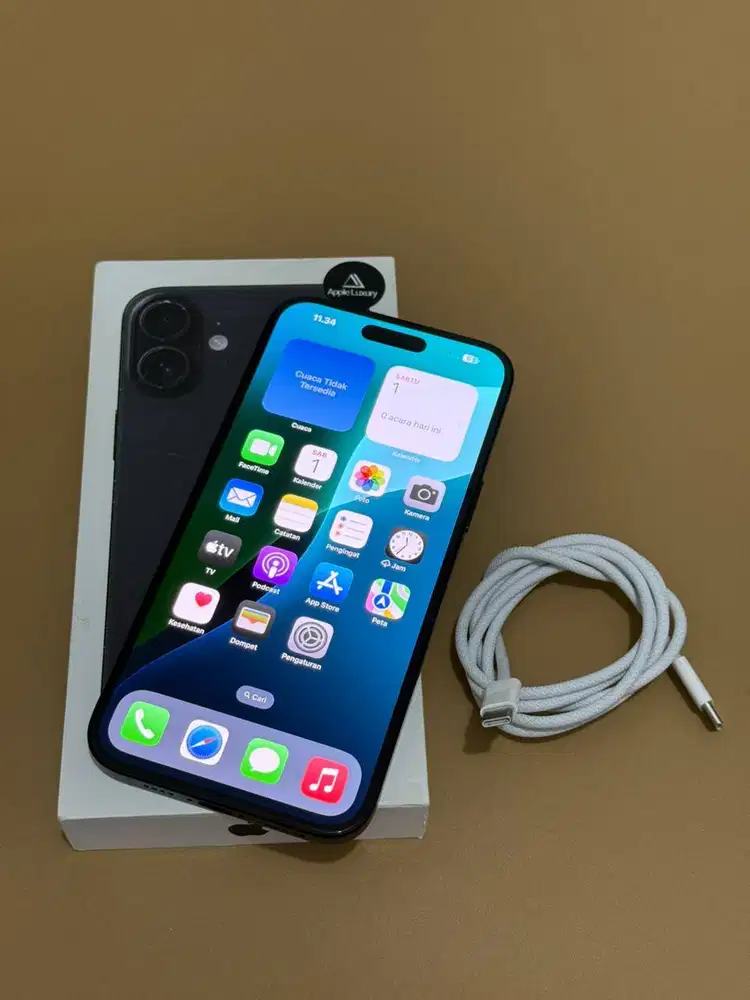 Iphone 16 plus 128gb RESMI baru 4 bulan