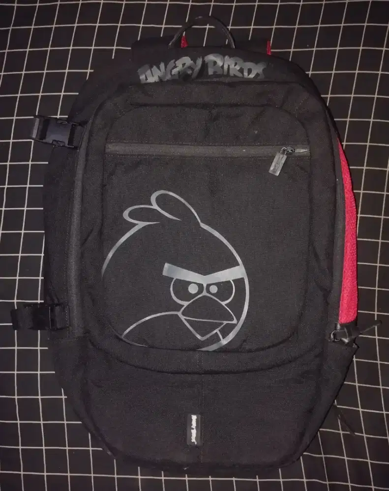 Tas Angry Birds