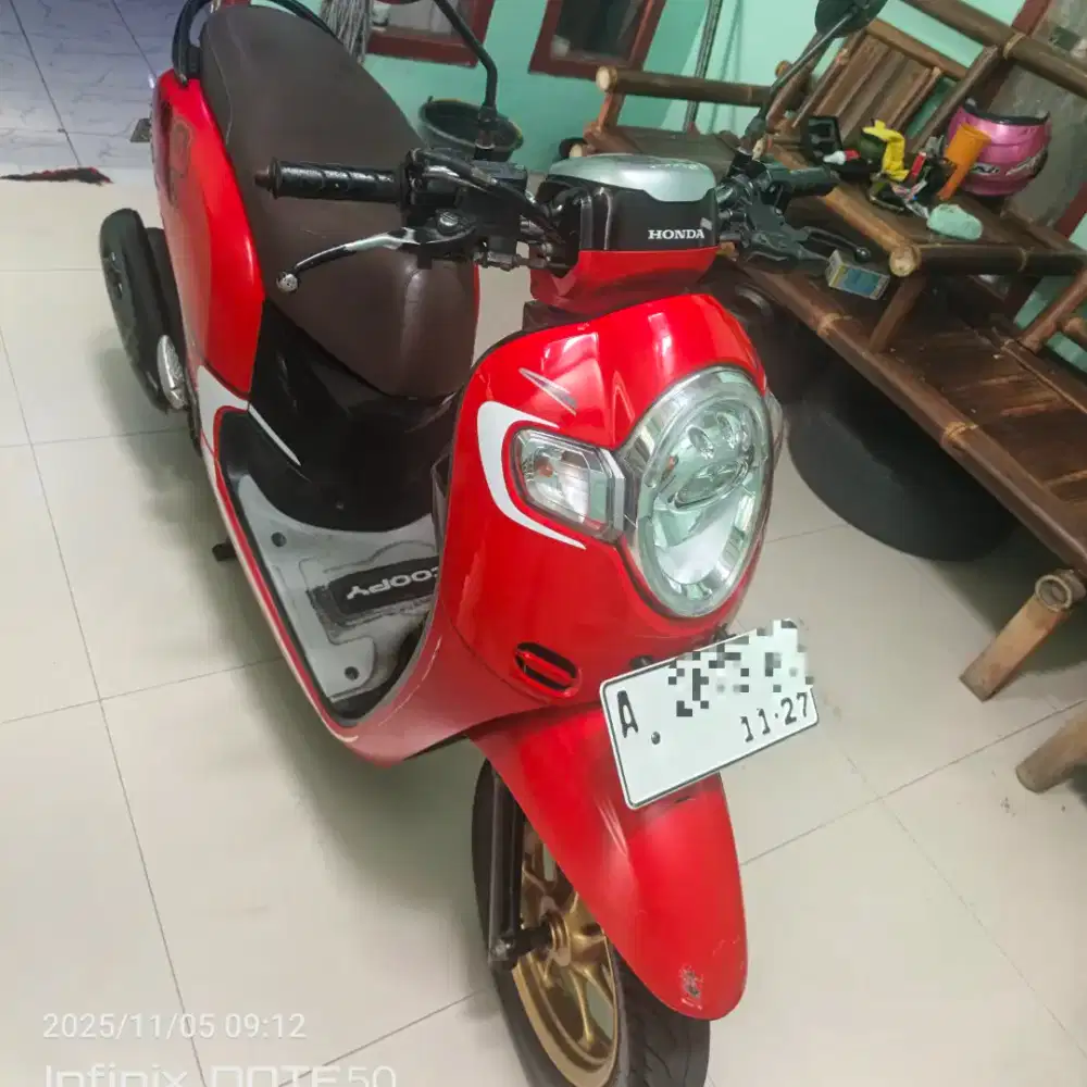 Honda scoopy 2017