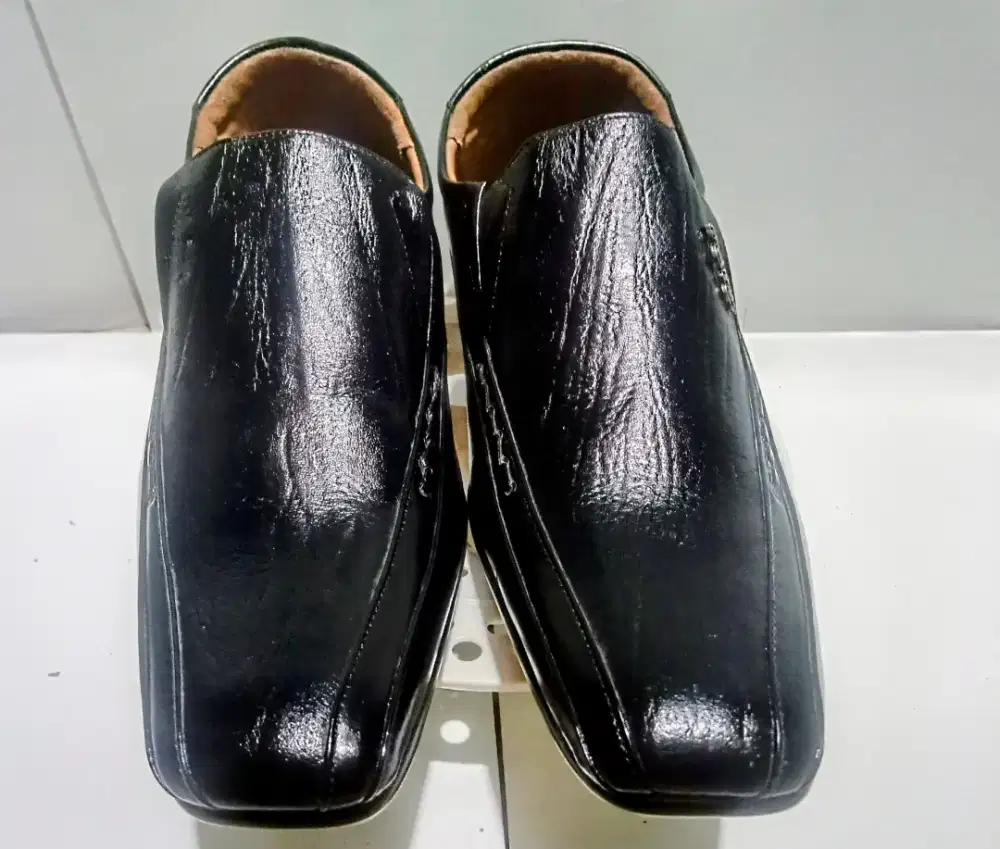 Aldo Brue 2835 - Sepatu Pria Kekinian Keren Pantofel Original