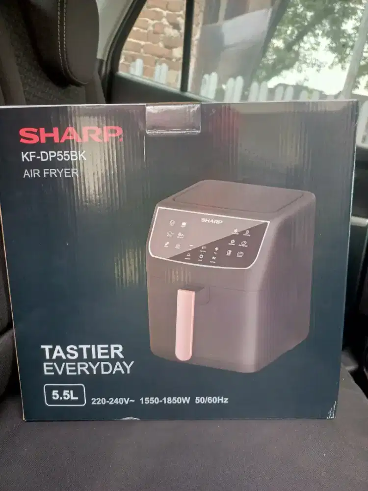 Air Fryer Sharp KF-DP55BK (hadiah door prize)