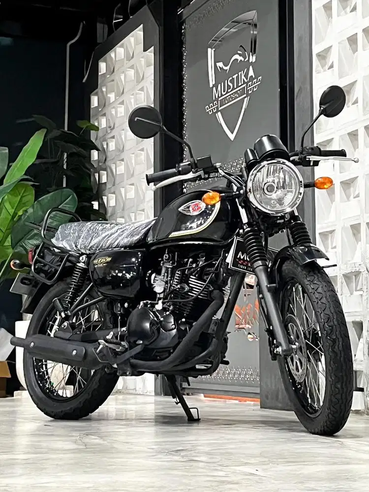 Terbatas ODO 8RB‼️ Kawasaki W175 SE th 2018 - Ayu Mustika