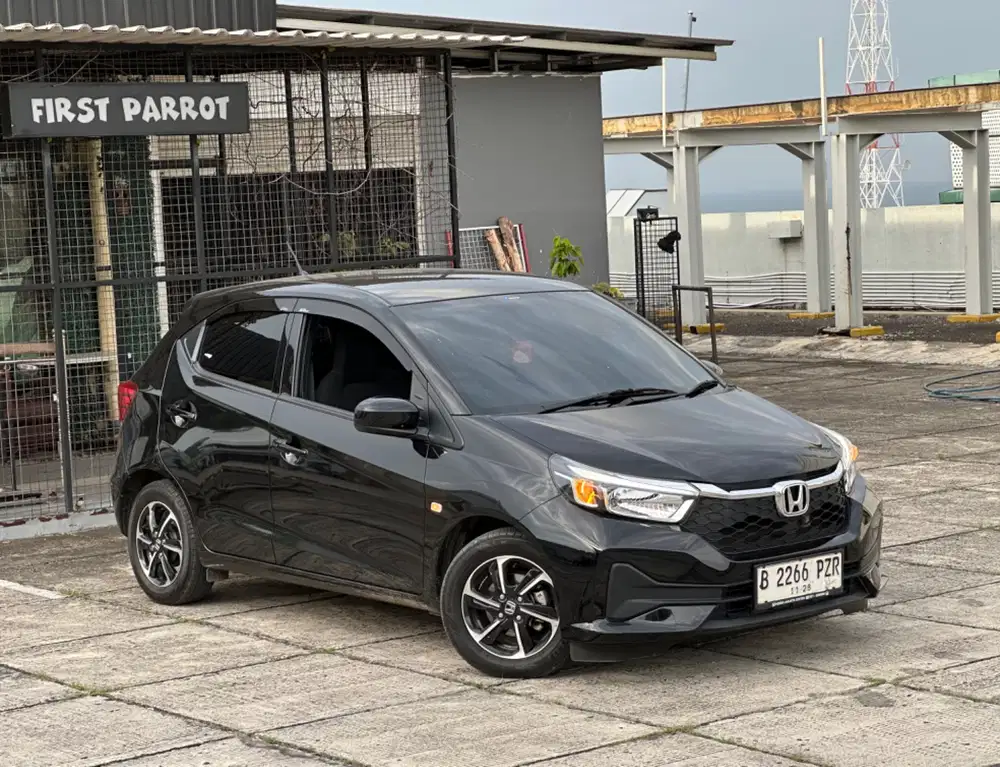 LOW ODO ! KM 19.000 PAJAK 11/2026 HONDA NEW BRIO E CVT 2023 MURAH