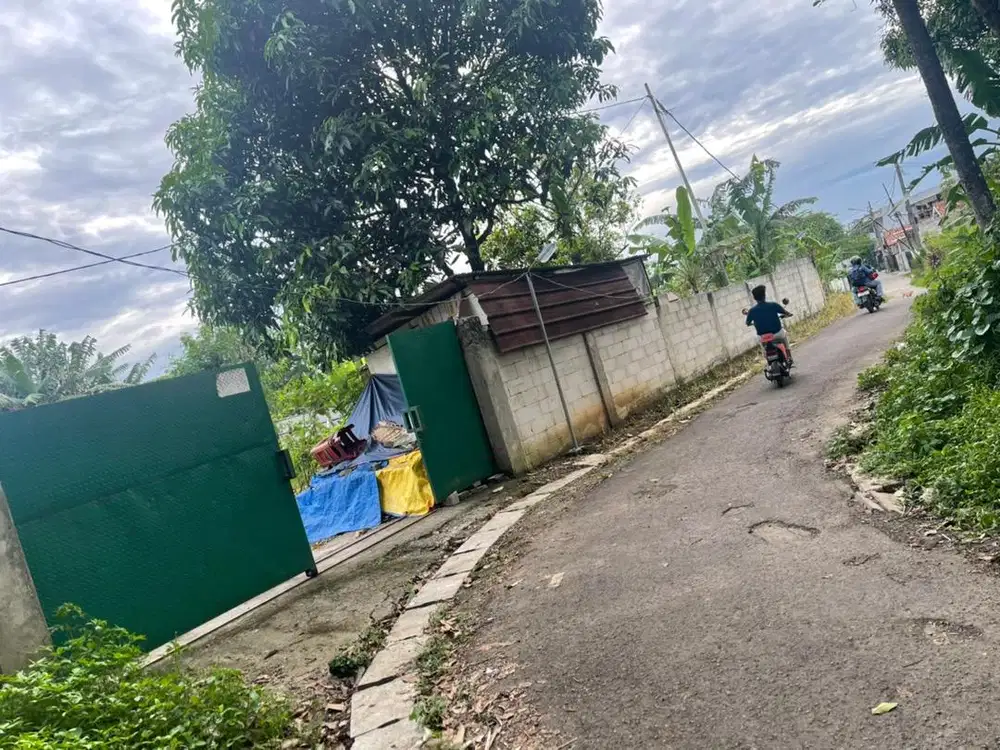 Di sewa gudang di samping perumahan serdang asri 1