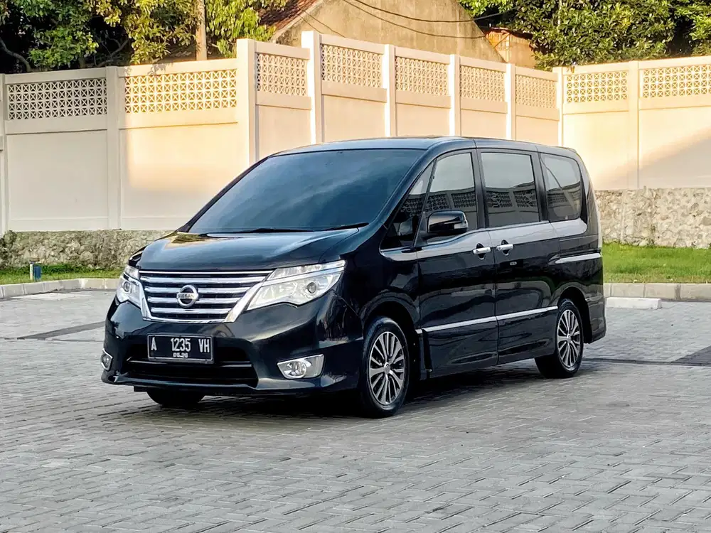Nissan Serena 2.0 HWS Highway Start AT Bensin No Autech Panoramic 2016
