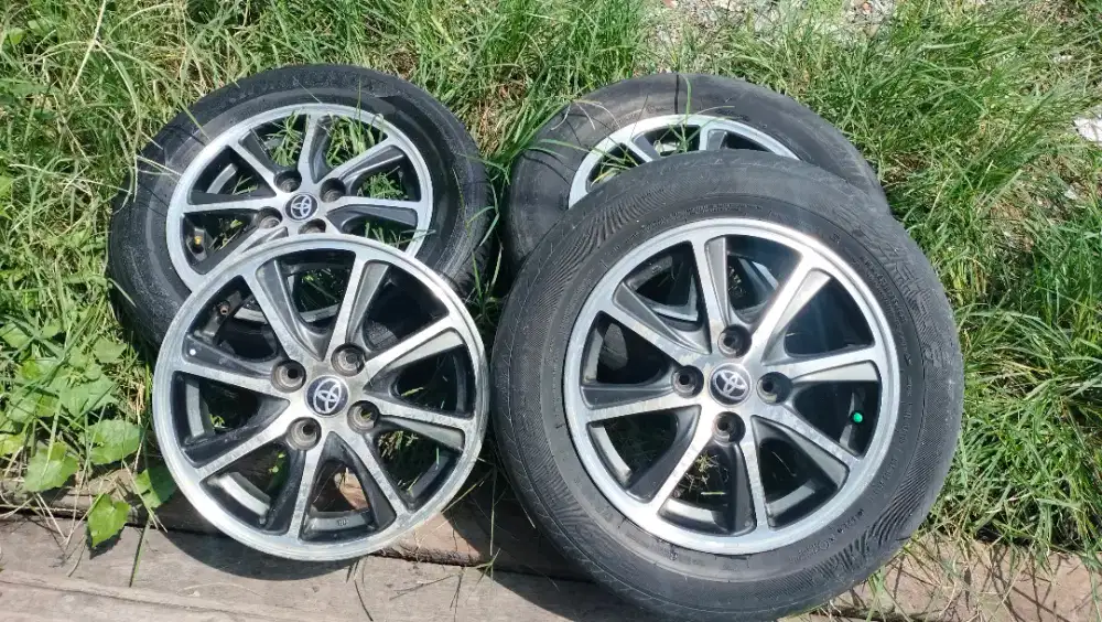 Velg Toyota Calya Original