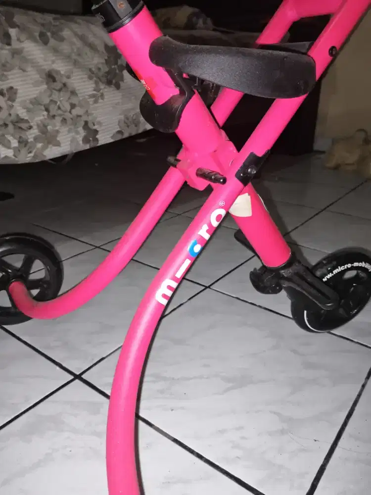 Preloved micro trike pink