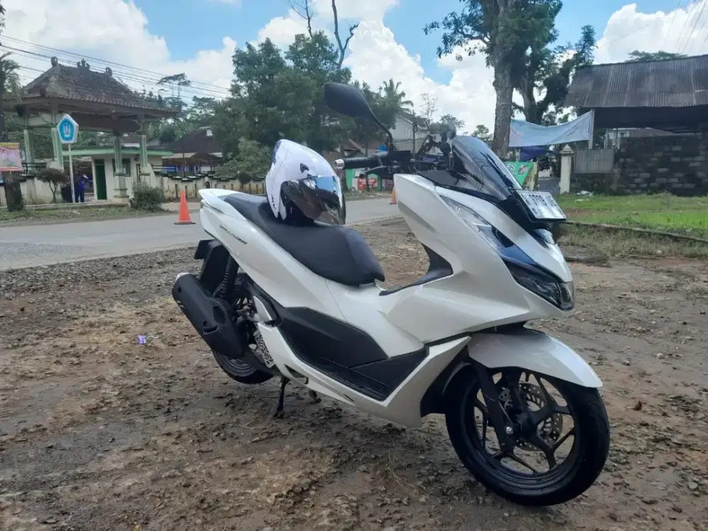 Honda PCX 160 CBS nopol R Banyumas Tangan pertama