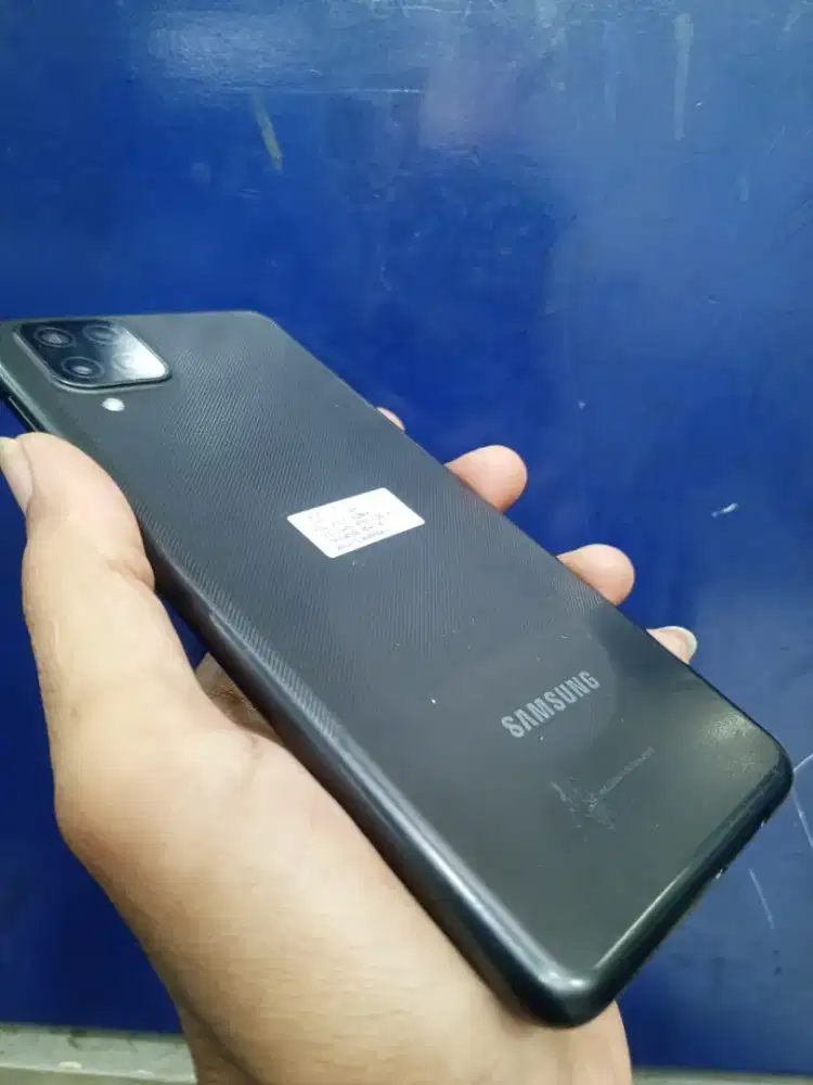Samsung a12 4/128gb
