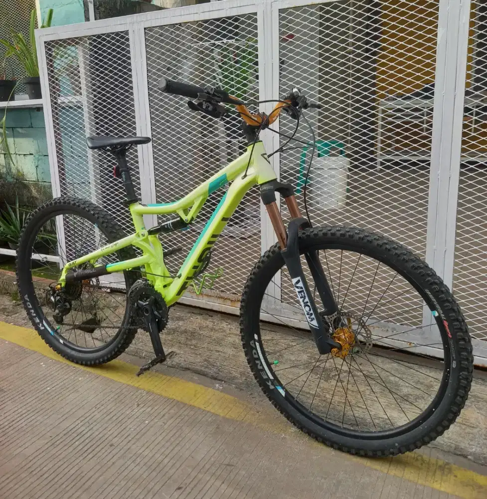 Jual Fullsus Thrill Oust 1.0 Uk 27,5 Size M Full
Upged