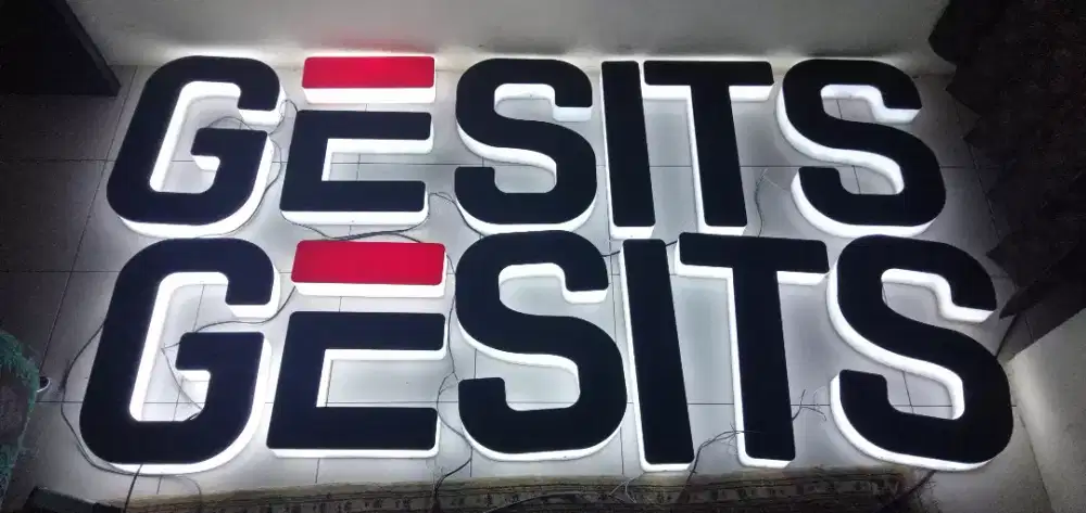 Huruf timbul acrylic led