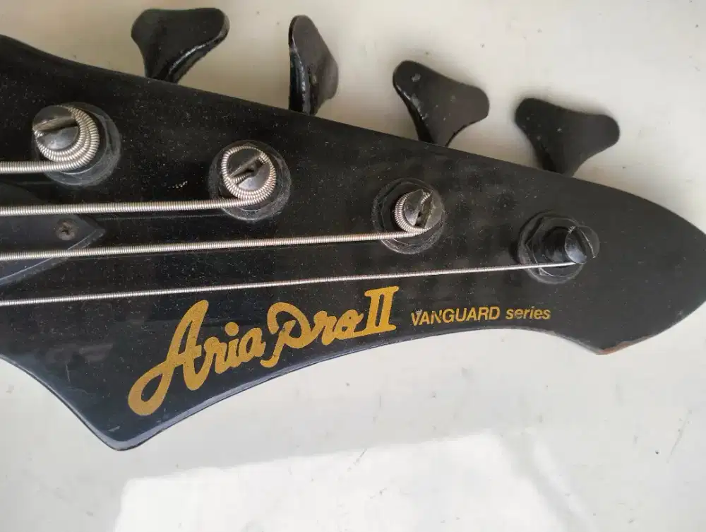 Bass aria pro II vanguard series Japan