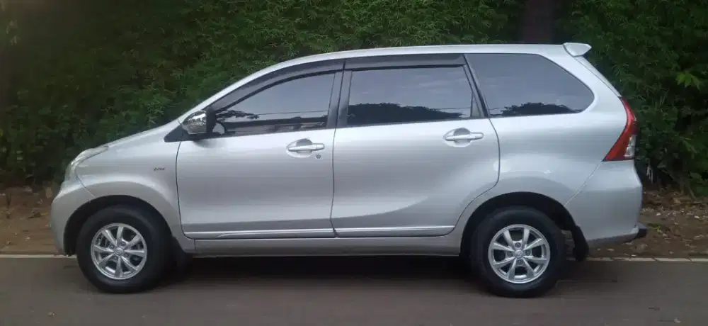 TOYOTA AVANZA G MANUAL 2012