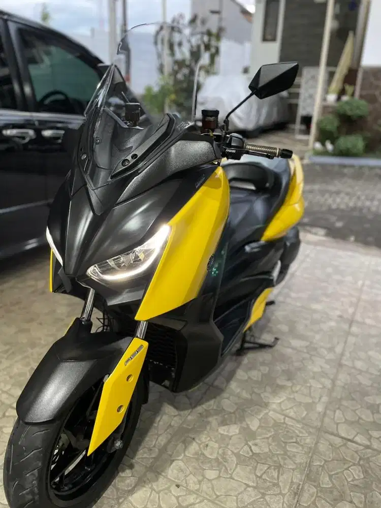 Yamaha Xmax 2017 Kuning