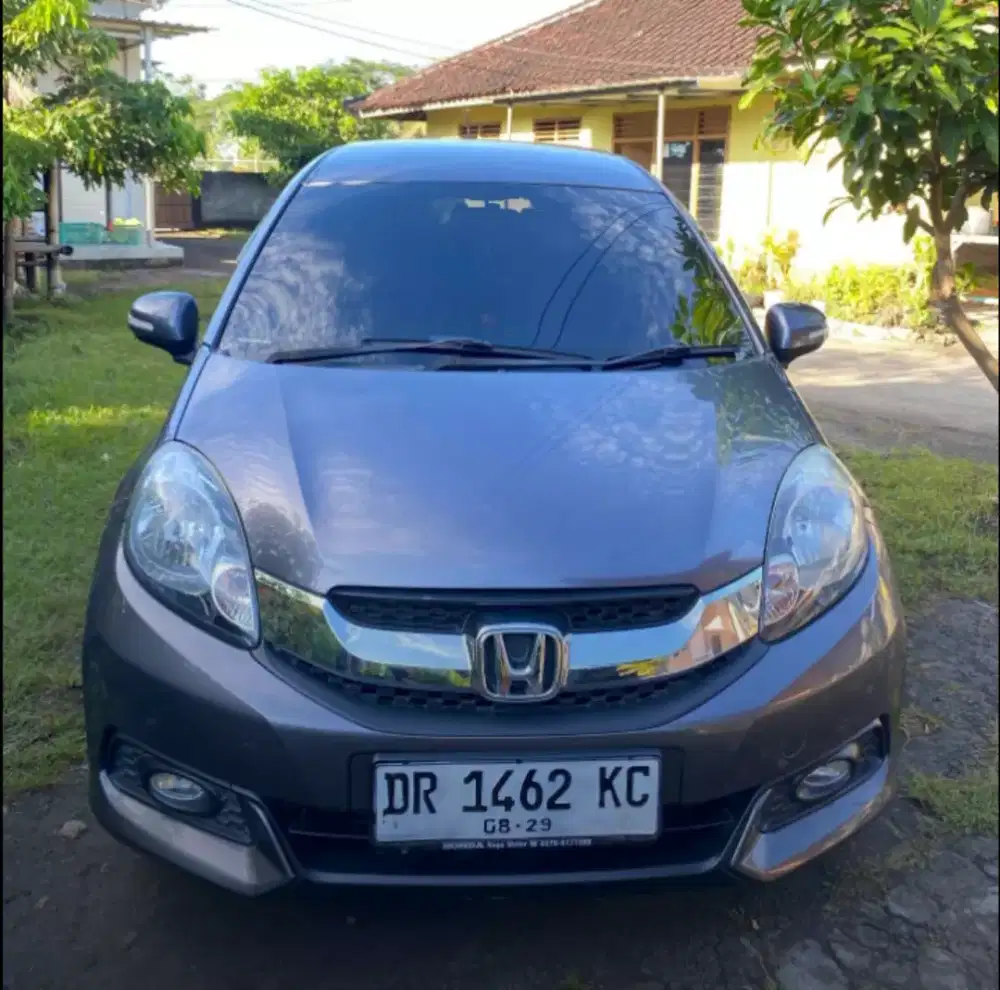 Mobilio E manual istimewa