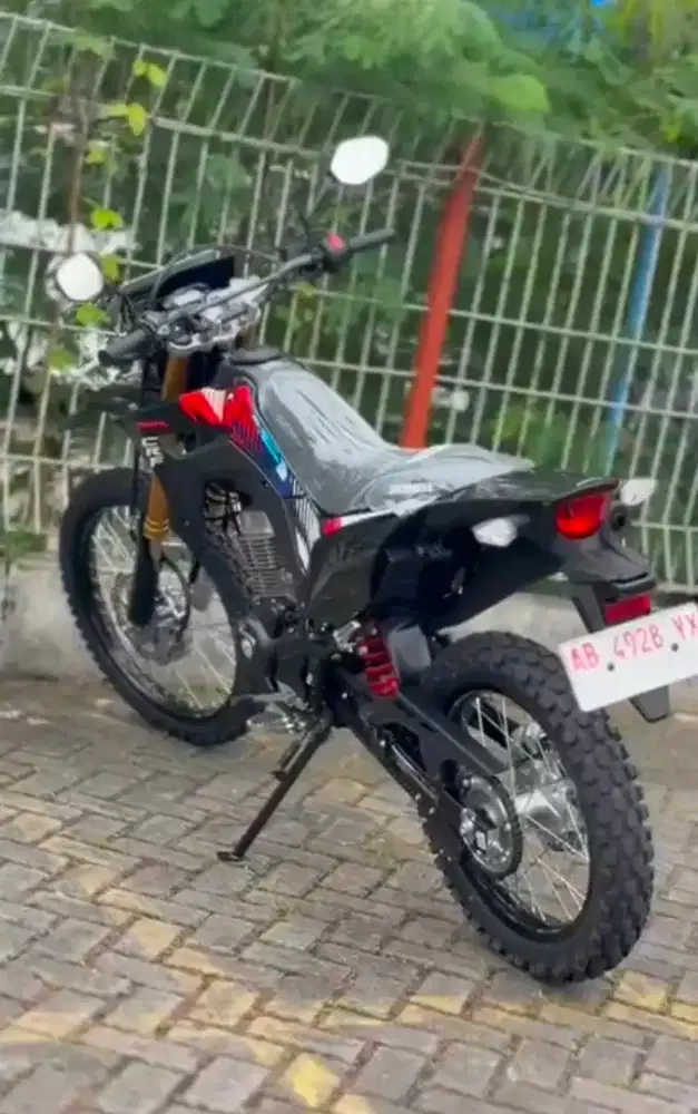 HONDA CRF 150 L BLACK