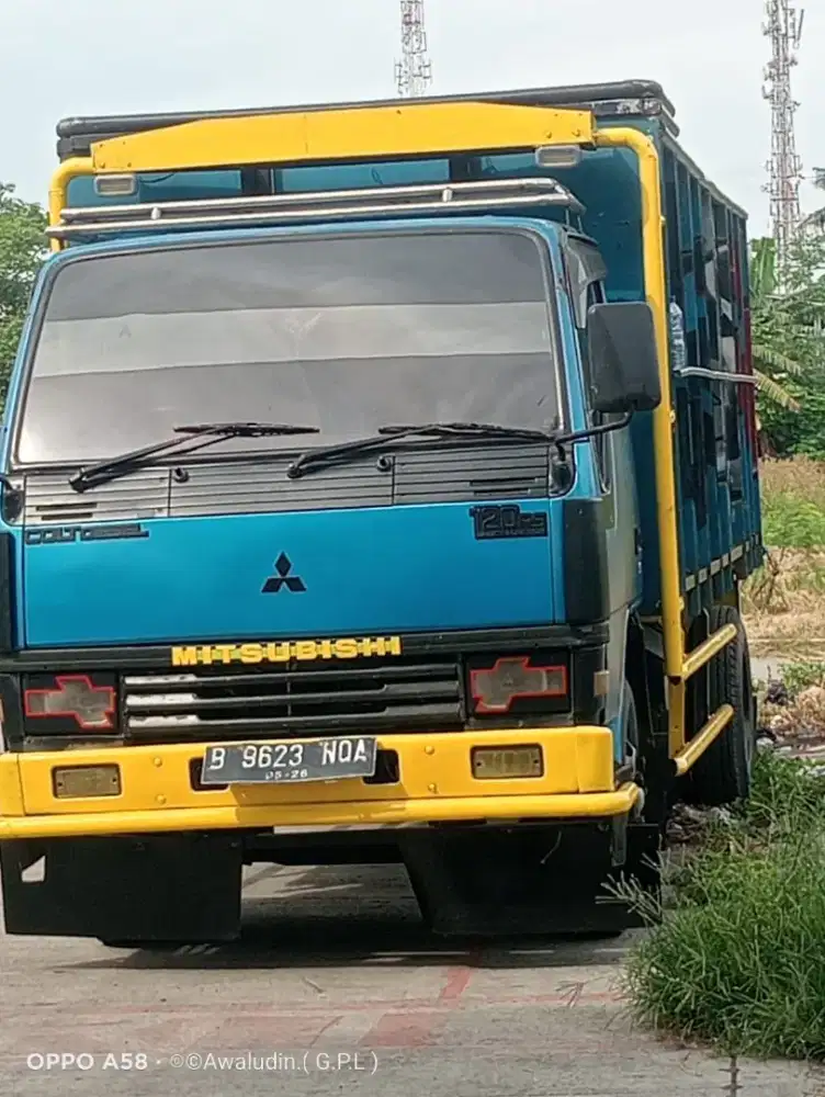 Mitsubishi dobel 2005 bak sentral