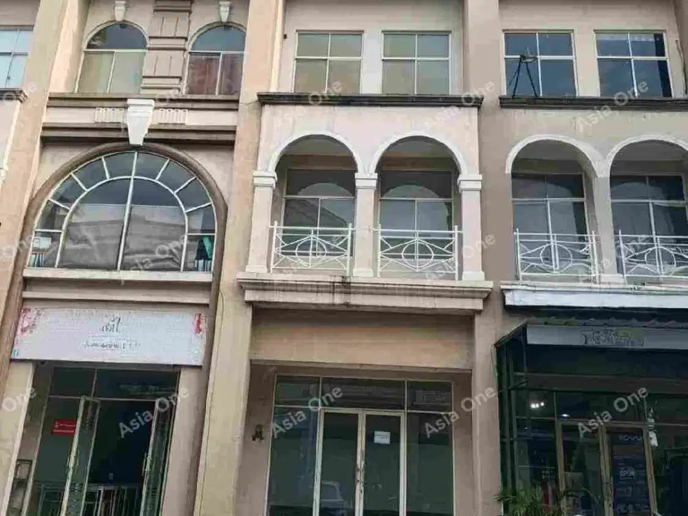 Ruko 3lt Grand Galaxy Disewakan Siap Huni