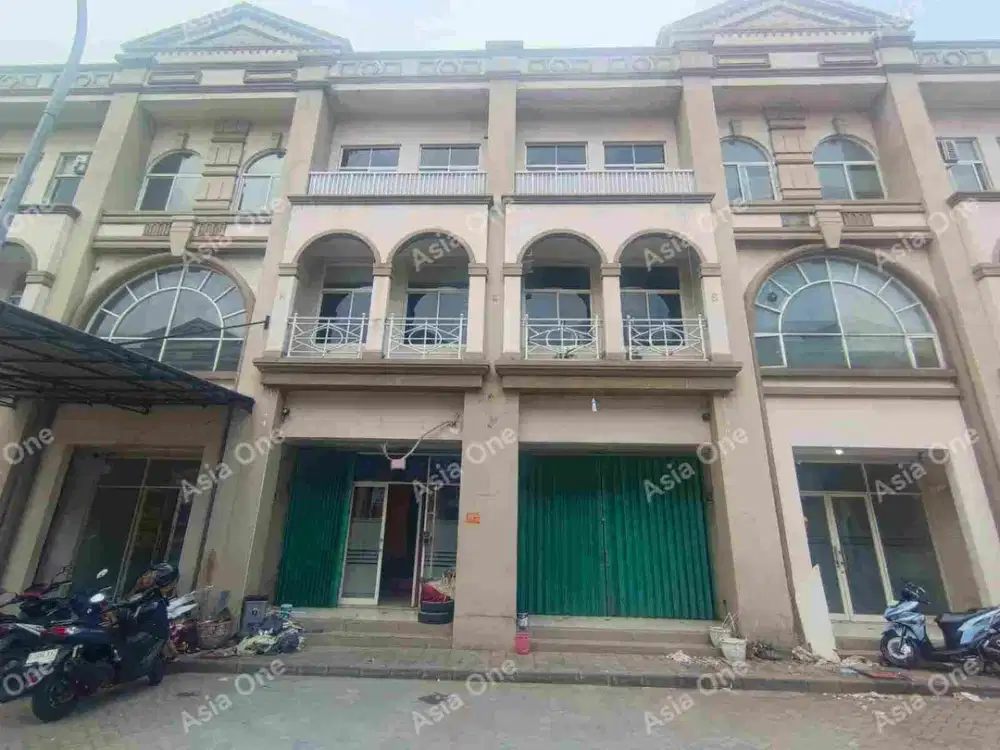 Ruko Gandeng disewakan di Grand Galaxy Bebas Banjir