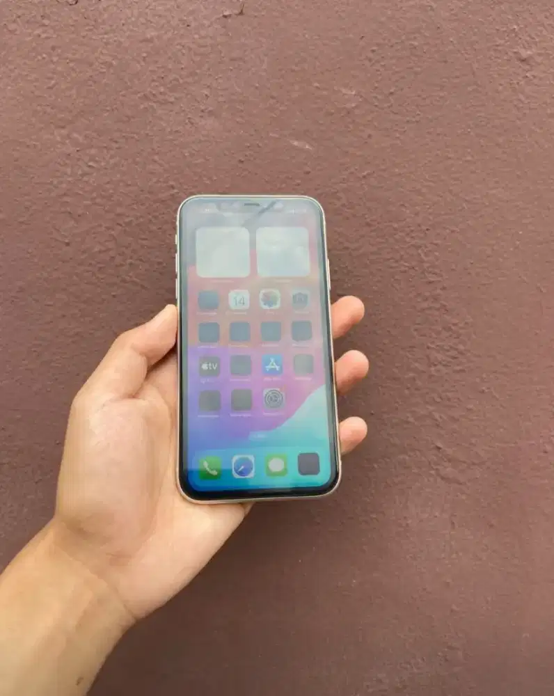 iPhone 11 64gb inter